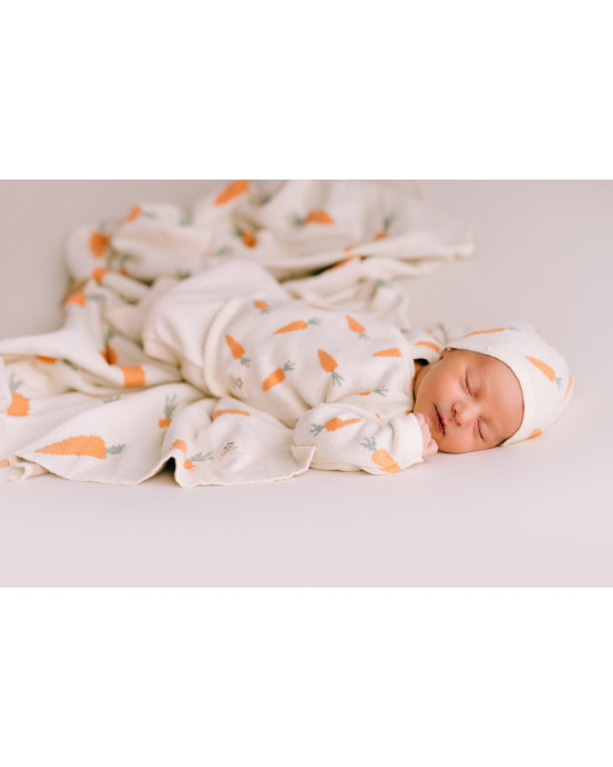 Carrots baby blanket